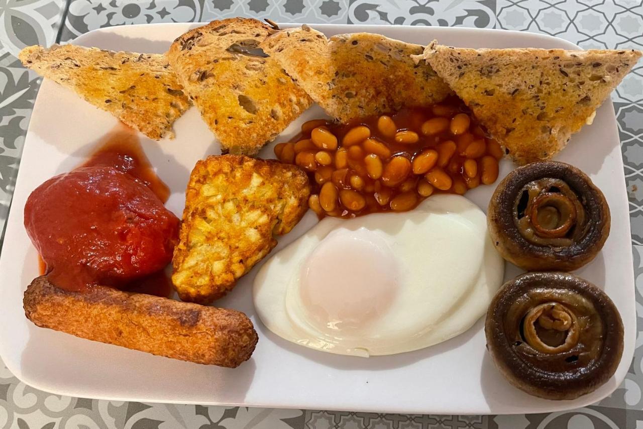 Brewery Farm House Bed & Breakfast 스윈던 외부 사진
