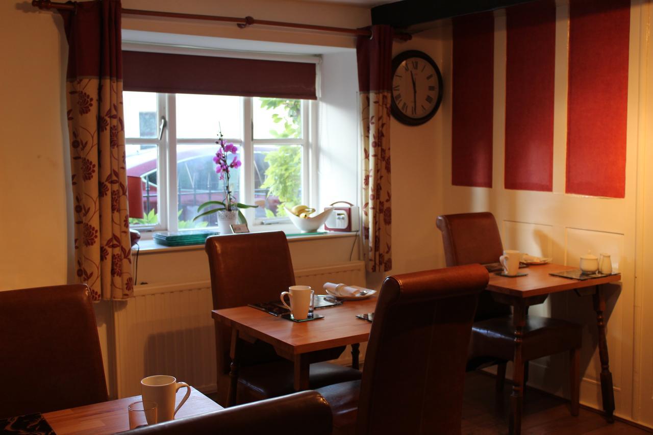 Brewery Farm House Bed & Breakfast 스윈던 외부 사진